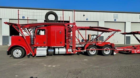 2022 Peterbilt