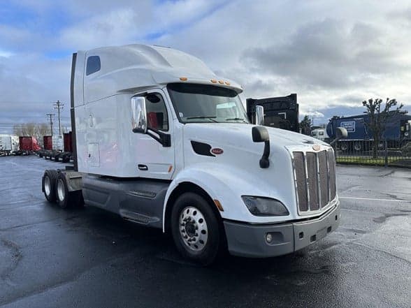 2022 Peterbilt