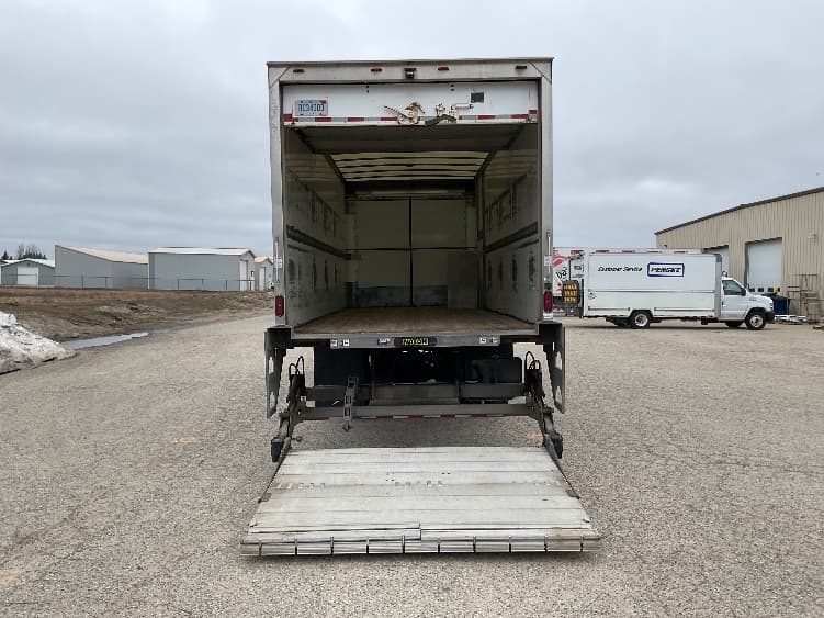 2020 Freightliner M2 106 in Cadillac, MI — photo 9