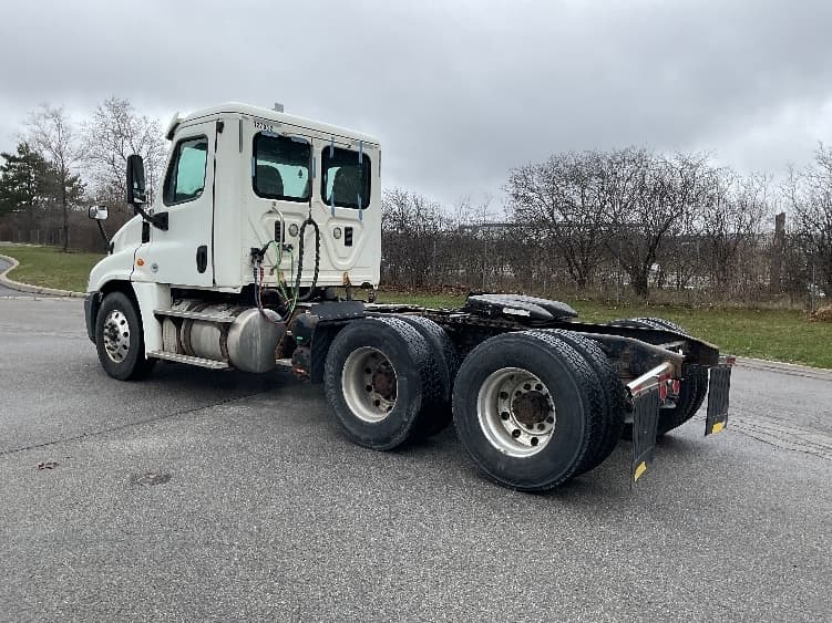 2016 Freightliner Cascadia in Rochester, NY — photo 5