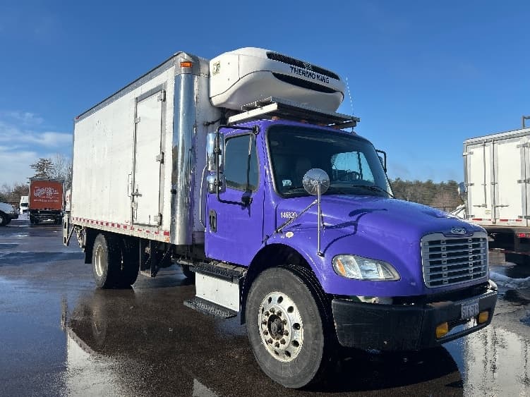 2016 Freightliner M2 106