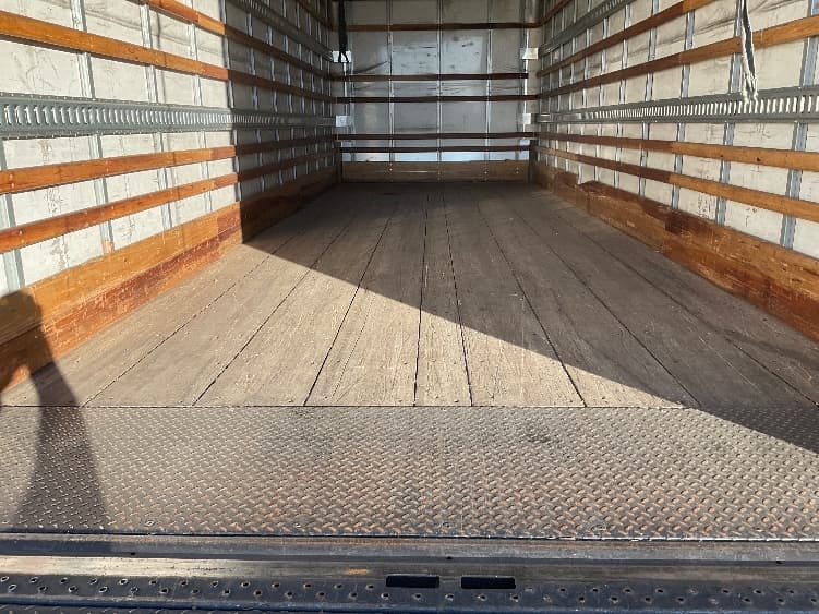 2023 Freightliner M2 106 in Phoenix, AZ — photo 10