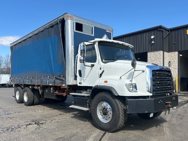 2017 Freightliner 114SD