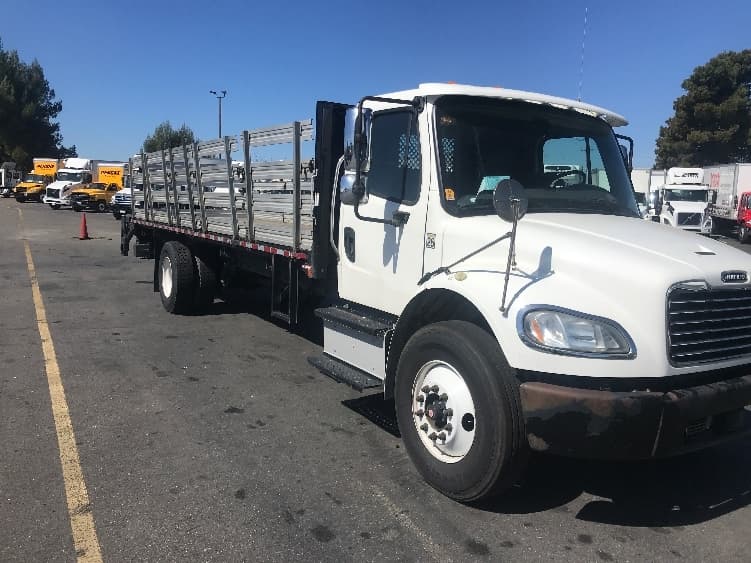 2017 Freightliner M2 106