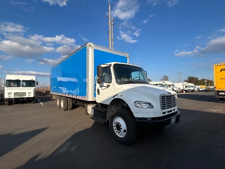 2017 Freightliner M2 106
