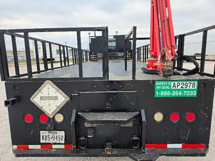 2016 Freightliner 114SD in Weatherford, TX — photo 10