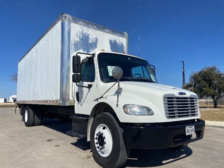 2018 Freightliner M2 106