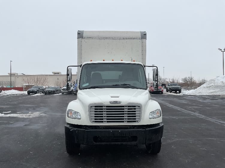 2023 Freightliner M2 106 in Indianapolis, IN — photo 2