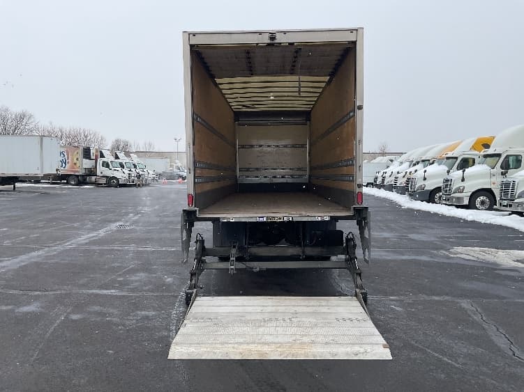 2023 Freightliner M2 106 in Indianapolis, IN — photo 9