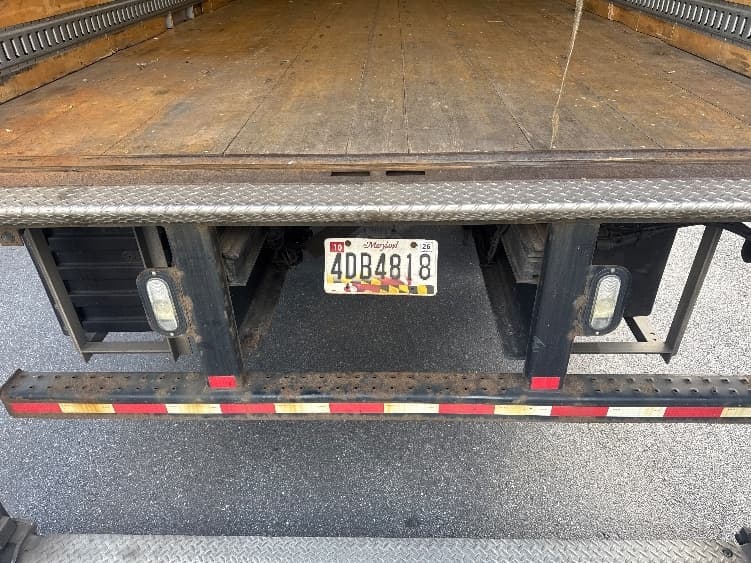 2017 Freightliner M2 106 in Jessup, MD — photo 10