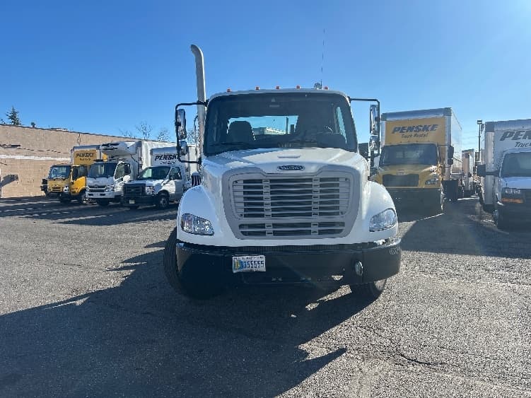 2023 Freightliner M2 112 in Monmouth Junction, NJ — photo 2