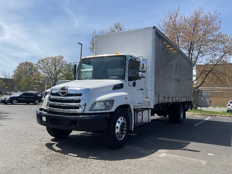 2018 Hino 338 in Capitol Heights, MD — photo 3