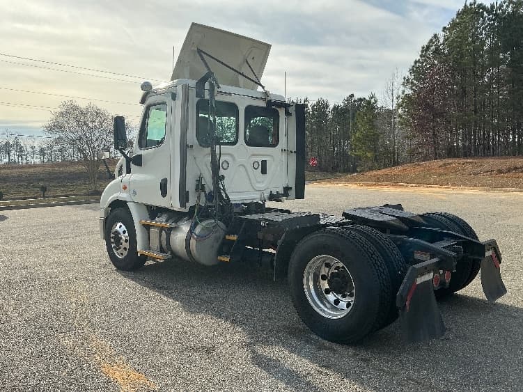 2017 Freightliner in Prince George, VA — photo 5