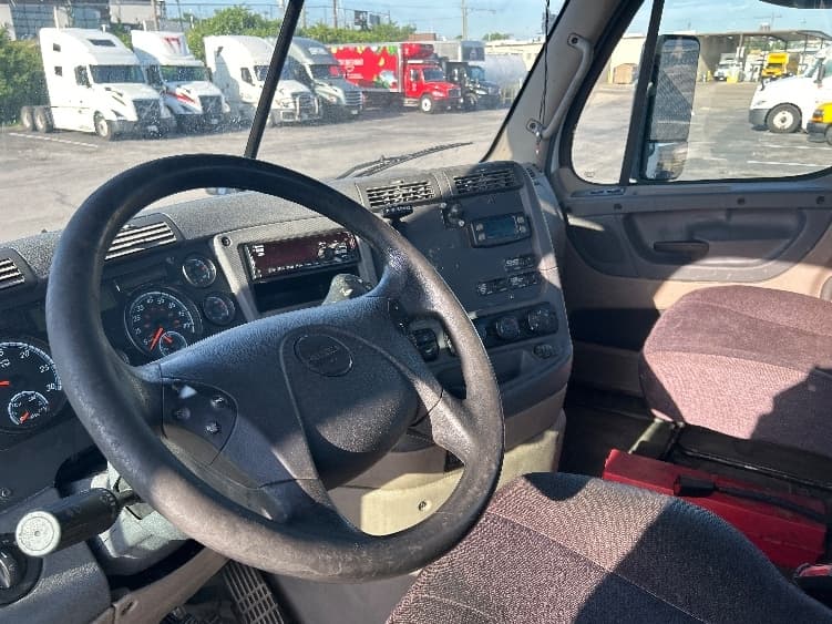 2019 Freightliner Cascadia in Nashville (Mount Juliet), TN — photo 10