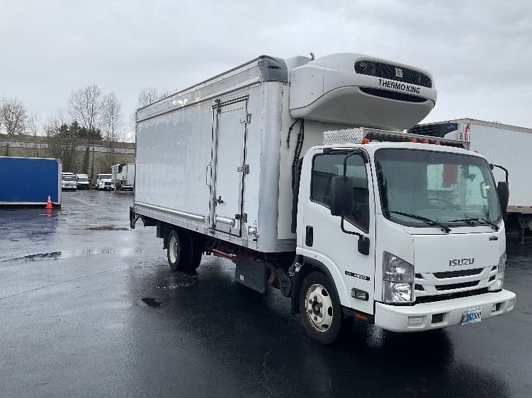 2018 Isuzu NRR