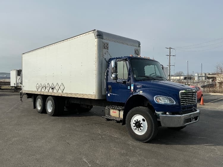2018 Freightliner M2 106