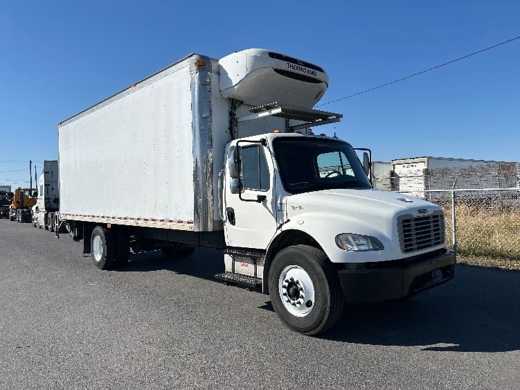 2018 Freightliner M2 106