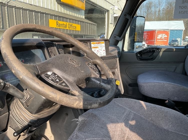 2020 International LT in Whitesboro, NY — photo 10
