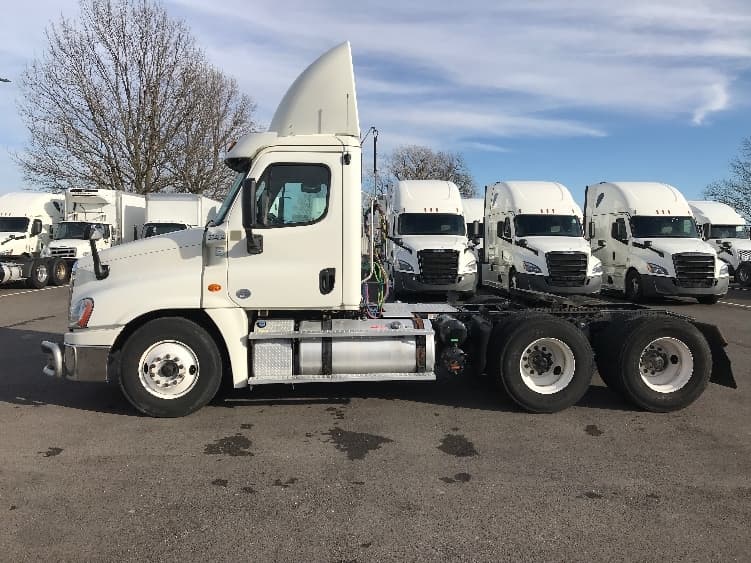 2018 Freightliner Cascadia in Piqua, OH — photo 4