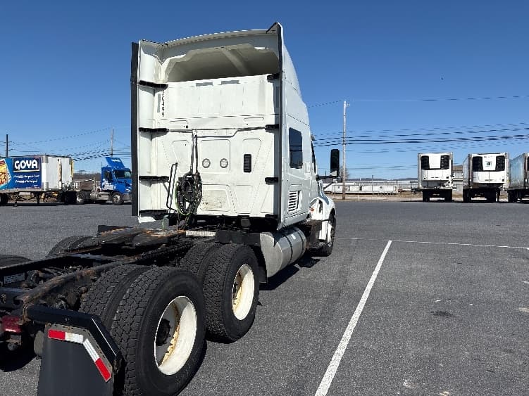 2021 International LT in Carlisle, PA — photo 7