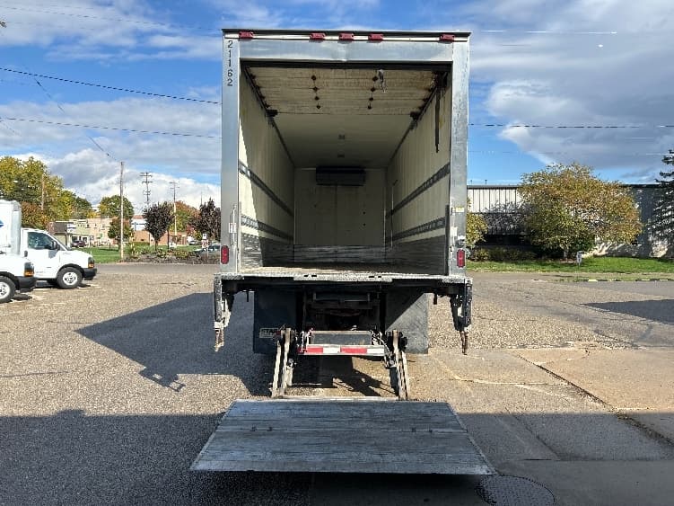 2021 International MV in La Porte, IN — photo 9