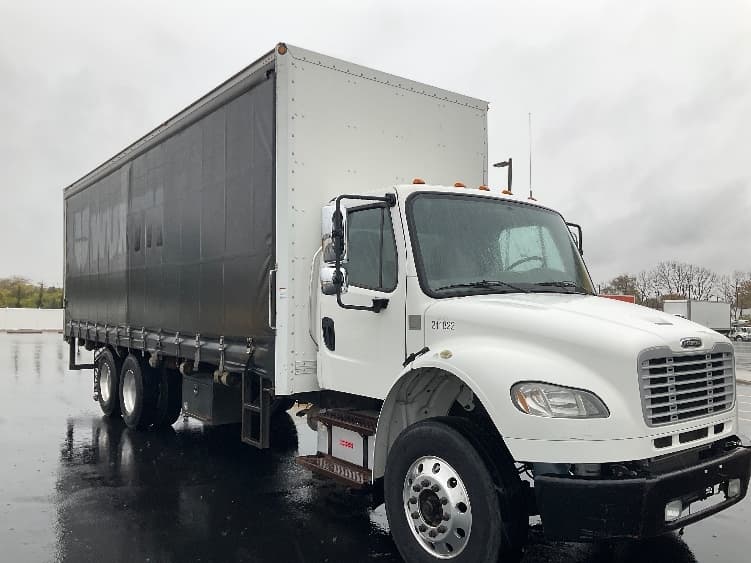 2019 Freightliner M2 106