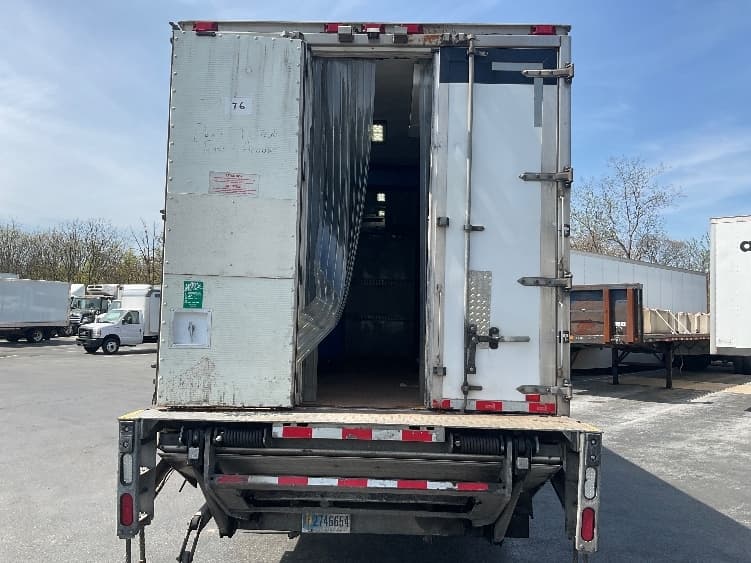 2019 Hino 338 in Harrisburg, PA — photo 8