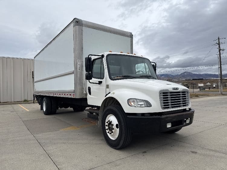 2018 Freightliner M2 106