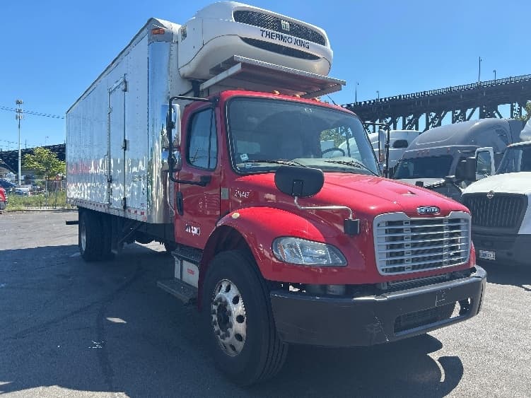 2019 Freightliner M2 106