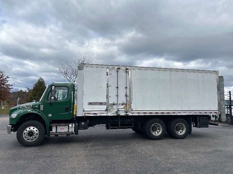 2019 Freightliner M2 106 in Norton, MA — photo 4