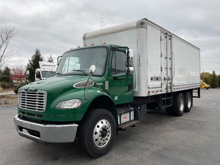 2019 Freightliner M2 106 in Norton, MA — photo 3