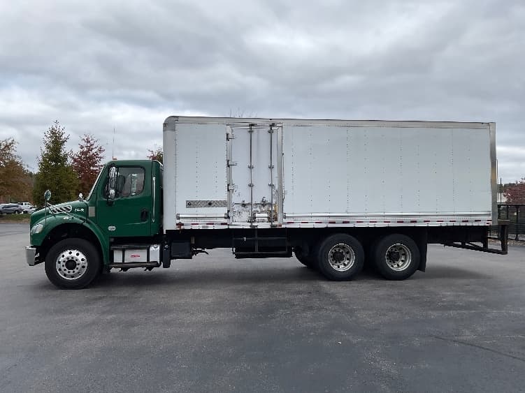 2019 Freightliner M2 106 in Norton, MA — photo 4