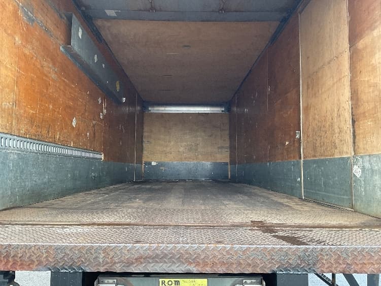 2019 Freightliner M2 106 in Norton, MA — photo 10