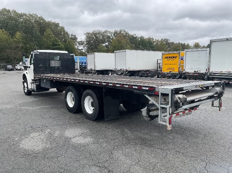 2019 Freightliner M2 106 in Little Rock, AR — photo 6