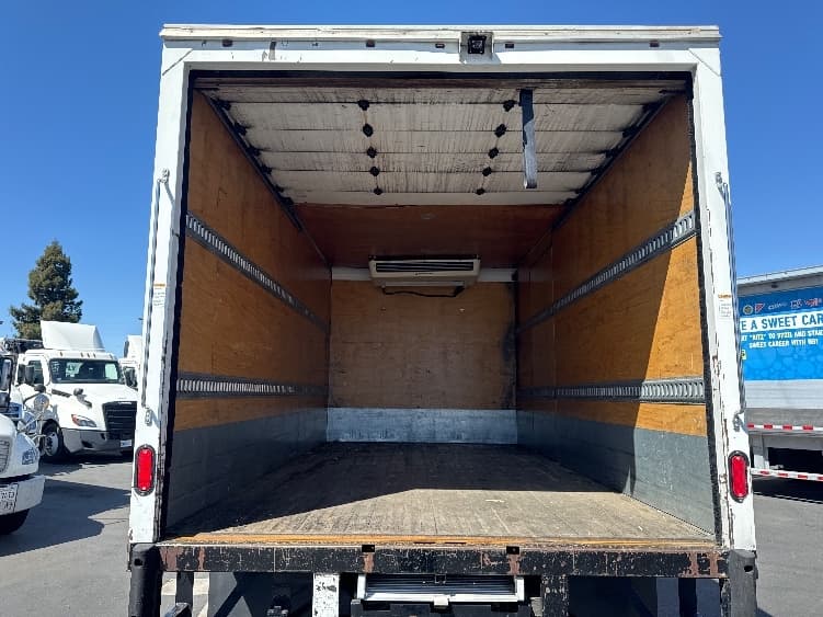 2019 Freightliner M2 106 in West Sacramento, CA — photo 8