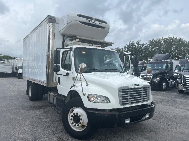 2019 Freightliner M2 106