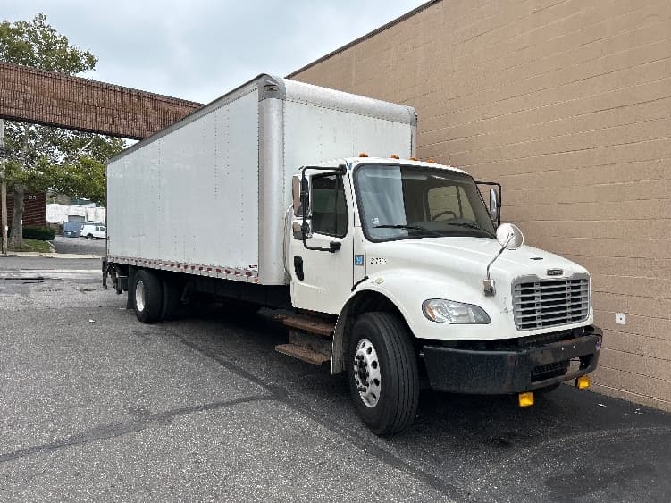 2019 Freightliner M2 106