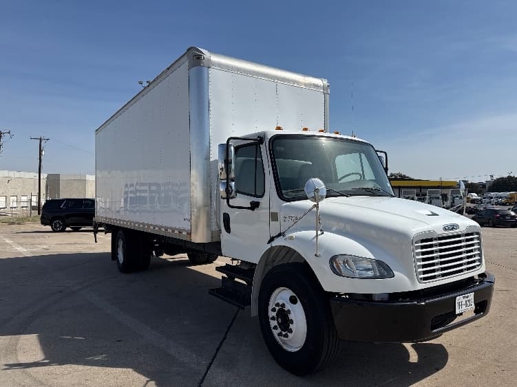 2019 Freightliner M2 106