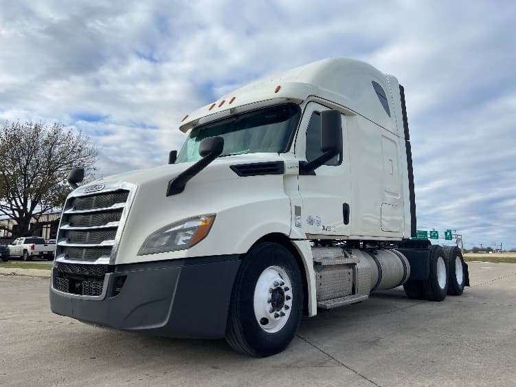 2019 Freightliner Cascadia in San Antonio, TX — photo 3