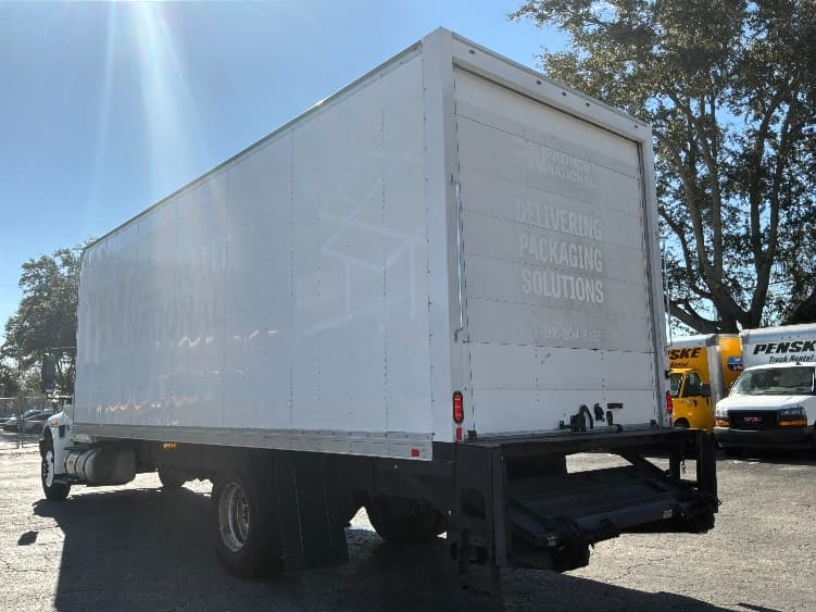 2019 International 4300 in Jacksonville, FL — photo 6