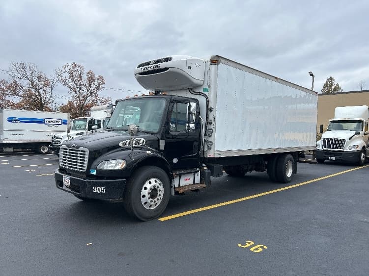 2019 Freightliner M2 106