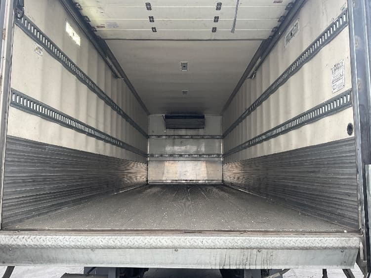 2019 Hino 338 in Torrance, CA — photo 8
