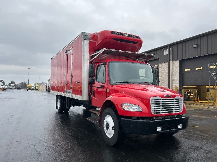 2019 Freightliner M2 106