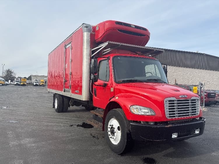 2019 Freightliner M2 106