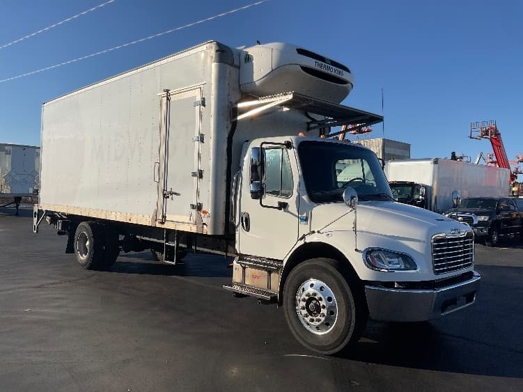 2019 Freightliner M2 106