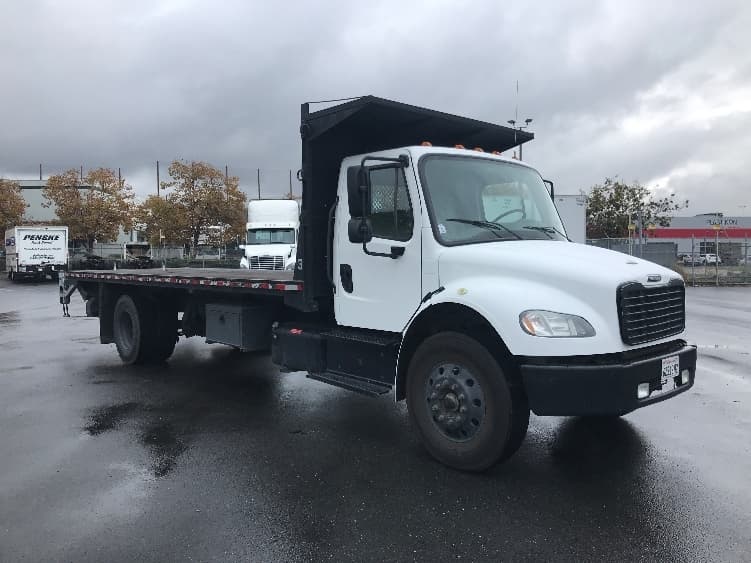 2019 Freightliner M2 106