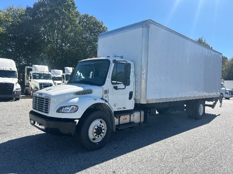 2019 Freightliner M2 106