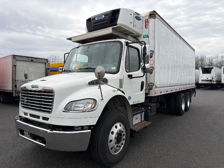 2019 Freightliner M2 106 in Chicopee, MA — photo 3