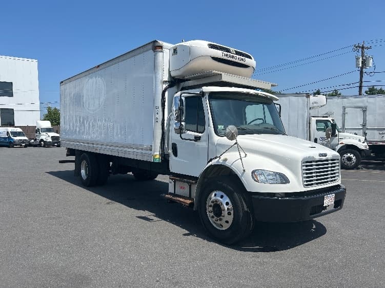 2019 Freightliner M2 106