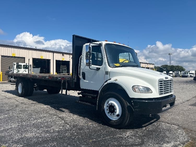 2019 Freightliner M2 106